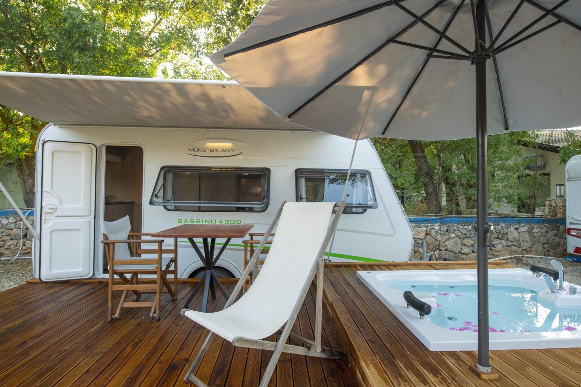 ホテル Nomade Caravan Camping フェティエ エクステリア 写真